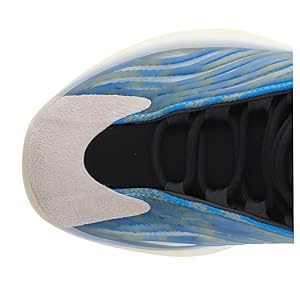 Amazon.com | adidas Mens Yeezy Quantum Basketball Sneakers